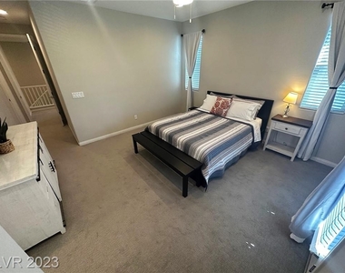 11649 Bearpaw Meadow Avenue - Photo Thumbnail 27