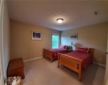 13218 Carver Court - Photo Thumbnail 17