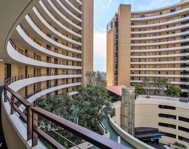 4314 Marina City Dr Unit 426c - Photo Thumbnail 9