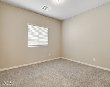 10293 Sequoia Falls Place - Photo Thumbnail 31