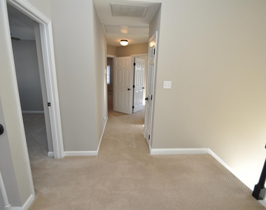 1109 Matthews Glen Drive - Photo Thumbnail 22