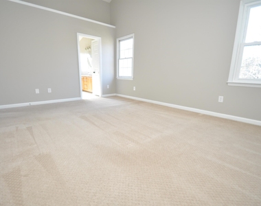 1109 Matthews Glen Drive - Photo Thumbnail 24