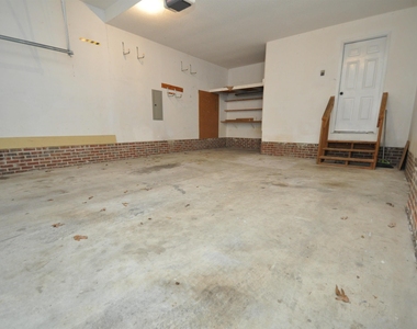 1109 Matthews Glen Drive - Photo Thumbnail 55