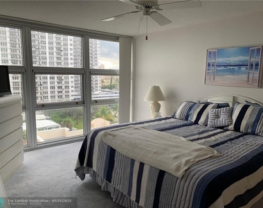 525 N Ocean Blvd - Photo Thumbnail 12