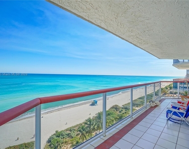 6767 Collins Ave  #1209 - Photo Thumbnail 3