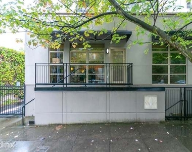 1930 Nw Irving St #104, Portland, Or 97209 104 - Photo Thumbnail 16