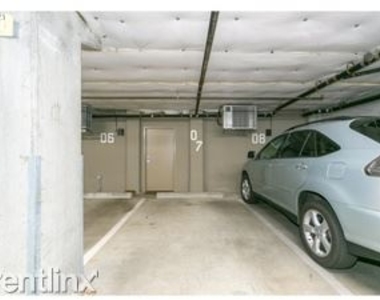 1930 Nw Irving St #104, Portland, Or 97209 104 - Photo Thumbnail 6