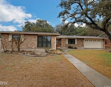 1299 R Cibolo Trail - Photo Thumbnail 1