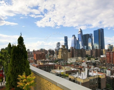 200 West 20th Street - Photo Thumbnail 11