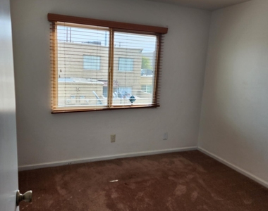 4517 E Pueblo Avenue - Photo Thumbnail 5