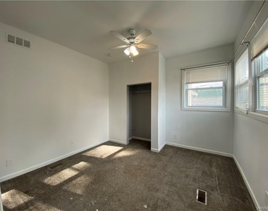 1003 West Avenue - Photo Thumbnail 12