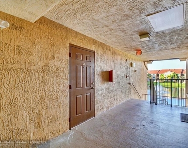 918 Villa Cir - Photo Thumbnail 28