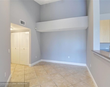 918 Villa Cir - Photo Thumbnail 33