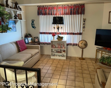 20826 N Desert Glen Dr - Photo Thumbnail 16