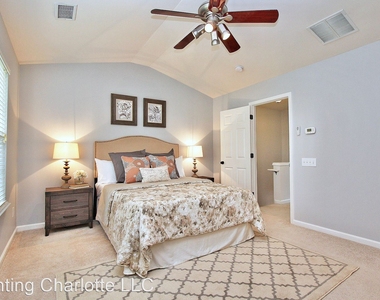 2940 Castleberry Court - Photo Thumbnail 13