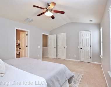 2940 Castleberry Court - Photo Thumbnail 19