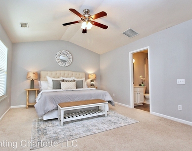 2940 Castleberry Court - Photo Thumbnail 16