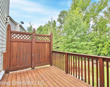 2940 Castleberry Court - Photo Thumbnail 22