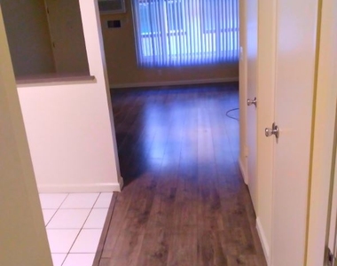 3533 Keystone Ave Apt 3 - Photo Thumbnail 10