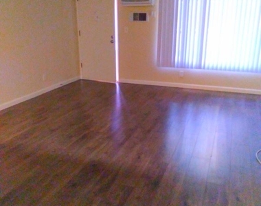 3533 Keystone Ave Apt 3 - Photo Thumbnail 19