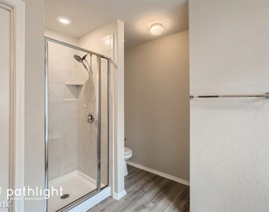 3914 Stanley Park Unit - Photo Thumbnail 15