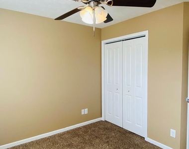 1248 Morstead Dr - Photo Thumbnail 17