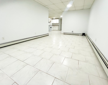 3912 Fillmore Avenue - Photo Thumbnail 2