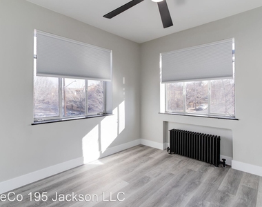 195 Jackson St - Photo Thumbnail 5