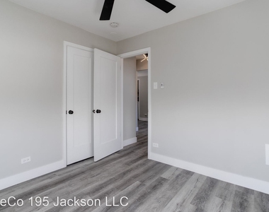 195 Jackson St - Photo Thumbnail 7