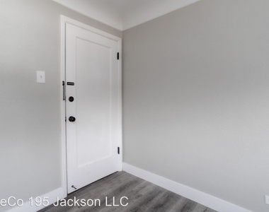 195 Jackson St - Photo Thumbnail 9