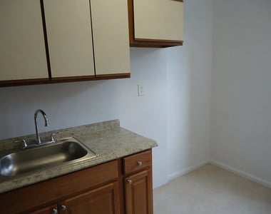 75-20 113th Street - Photo Thumbnail 6