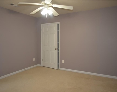 3487 Rutlidge Park Court - Photo Thumbnail 33