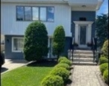 268 Delmar Ave - Photo Thumbnail 0