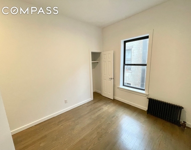 West 142nd Street - Photo Thumbnail 6