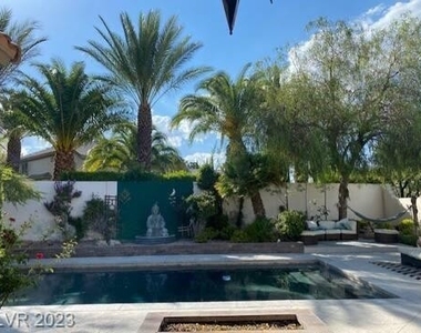 8800 Bonta Court - Photo Thumbnail 15