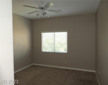 4054 Lower Saxon Avenue - Photo Thumbnail 31