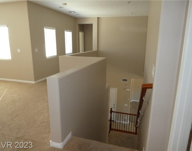 4054 Lower Saxon Avenue - Photo Thumbnail 21