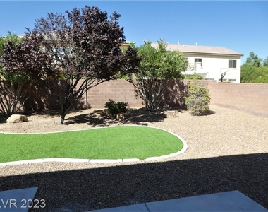 4054 Lower Saxon Avenue - Photo Thumbnail 10