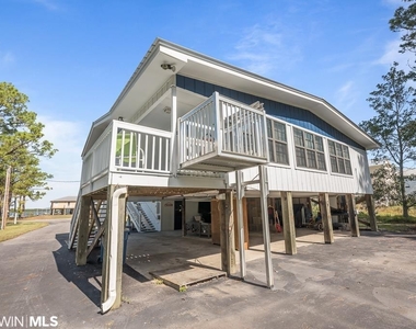 27506 Beach Blvd - Photo Thumbnail 10