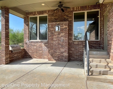 3608 Oakridge Circle - Photo Thumbnail 18