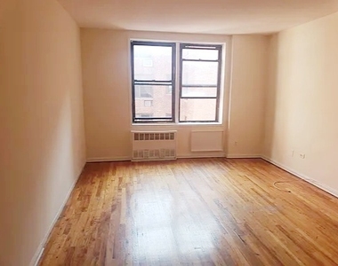 540 Ocean Parkway - Photo Thumbnail 16