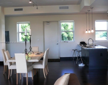 6701 Biscayne Blvd - Photo Thumbnail 1