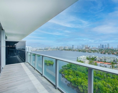 16385 Biscayne Blvd - Photo Thumbnail 20