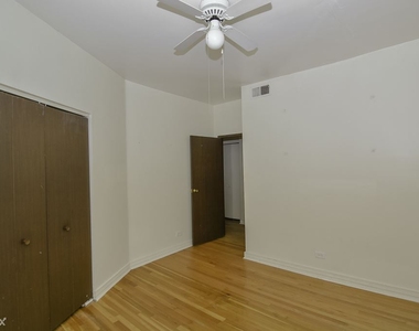 920 W. Belle Plaine, Unit 3e - Photo Thumbnail 13