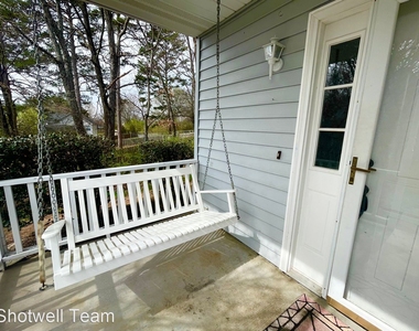 2109 Silver Brook Way - Photo Thumbnail 2