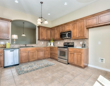 30408  Briarcrest Dr - Photo Thumbnail 25