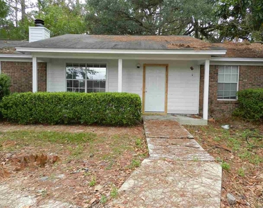 1516 W Tharpe - Photo Thumbnail 1