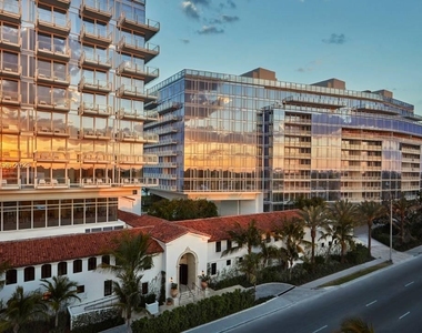 9001 Collins Ave - Photo Thumbnail 52