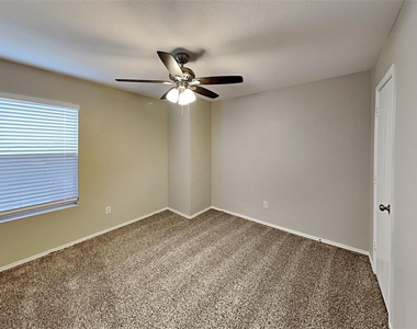 14116 Sierra Vista Way - Photo Thumbnail 12