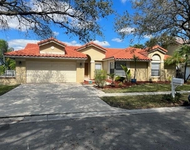 10601 Nw 18th Ct - Photo Thumbnail 0